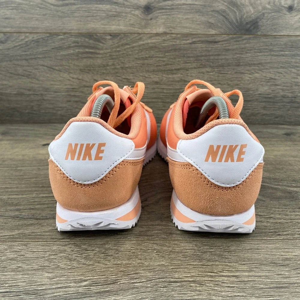 Nike cortez basic